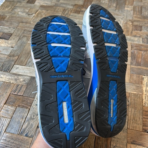 New Balance Men’s 1540V2 Walking Shoe Size 11 - Picture 8 of 10